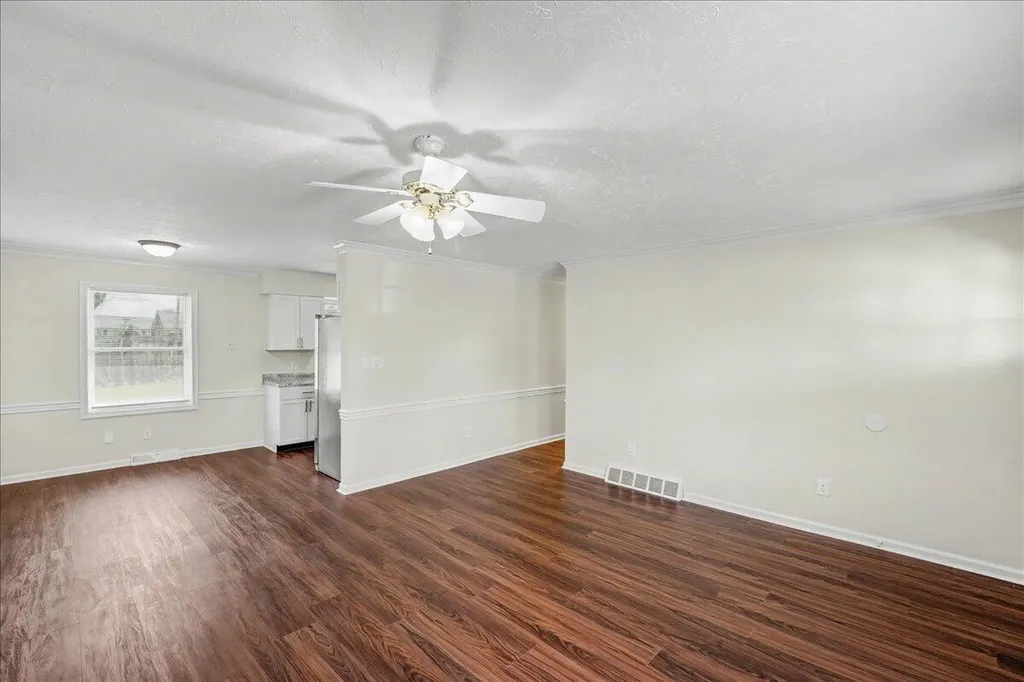 320 Bellechase Lane Nicholasville KY 40356