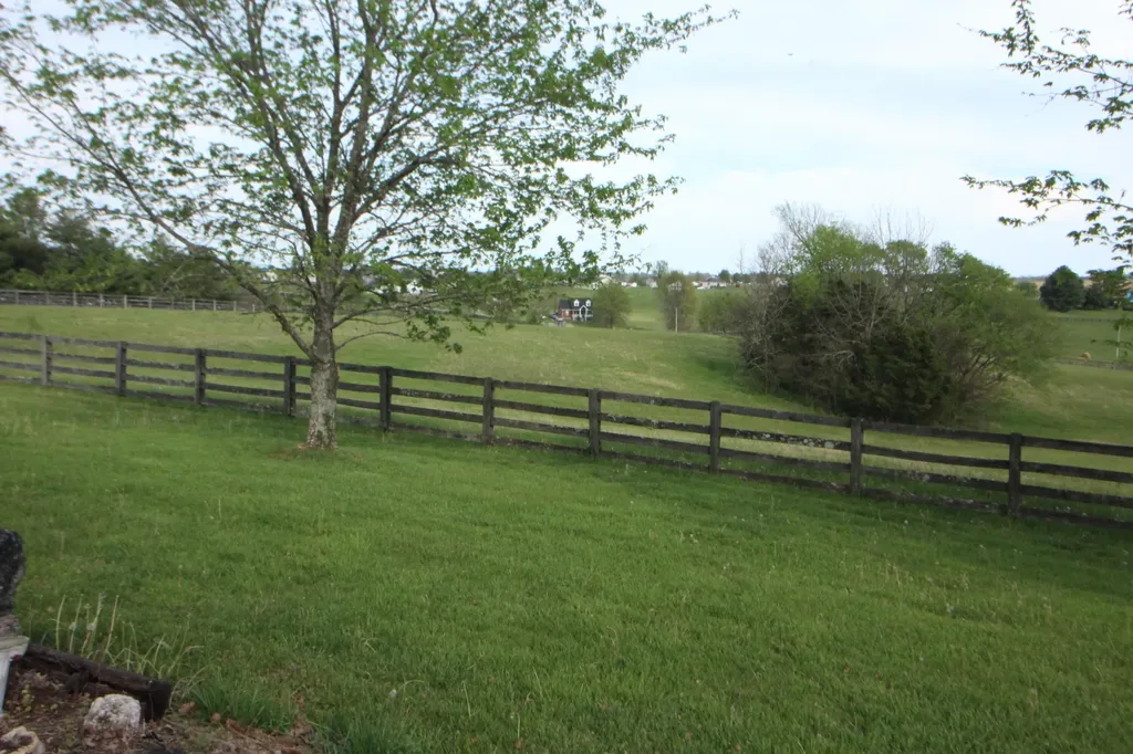 591 Old Lebanon Road Springfield KY 40069