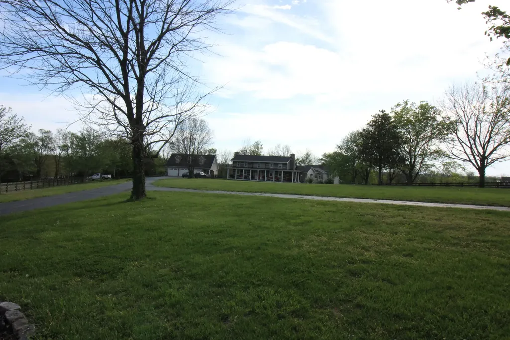 591 Old Lebanon Road Springfield KY 40069