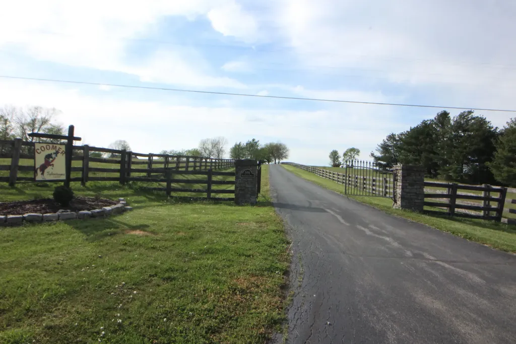 591 Old Lebanon Road Springfield KY 40069