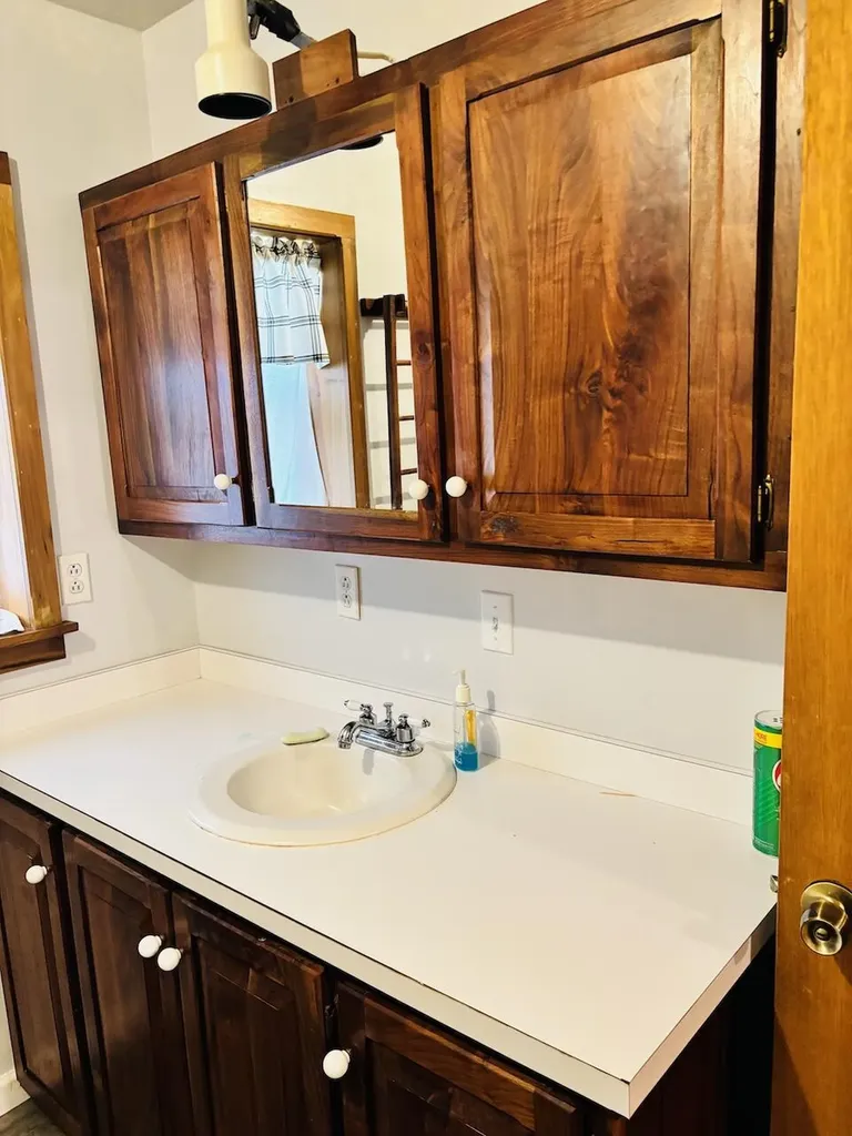 1265 Thornton Road Russell Springs KY 42642