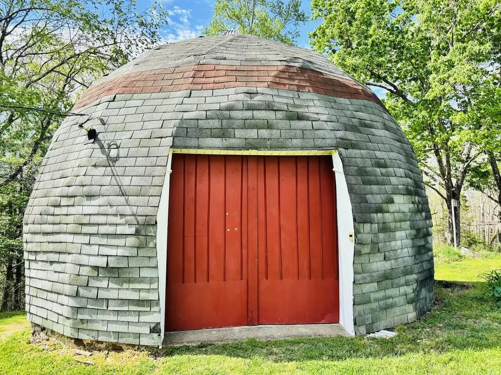 1265 Thornton Road Russell Springs KY 42642