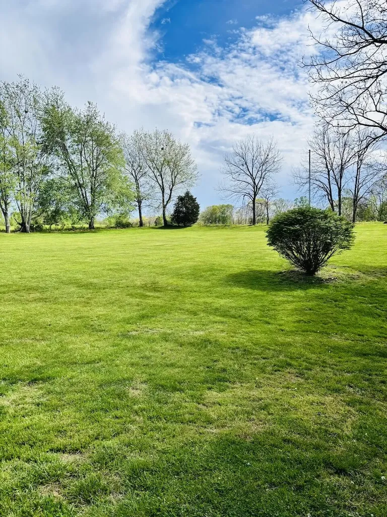 1265 Thornton Road Russell Springs KY 42642