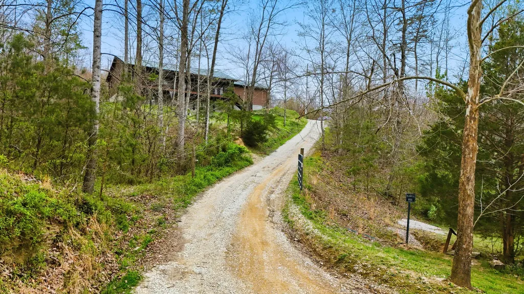 560 Davis Drive Olive Hill KY 41164