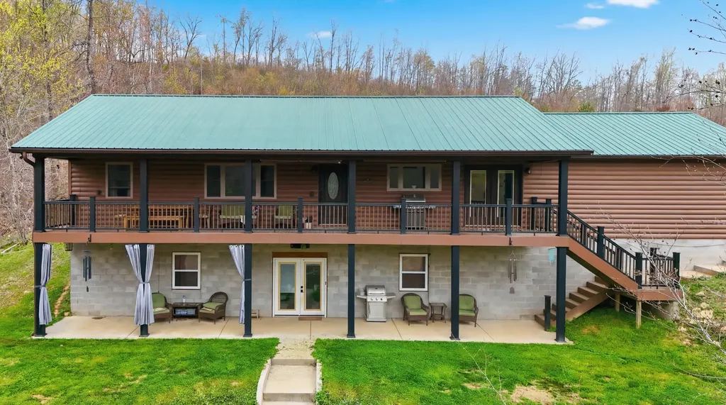 560 Davis Drive Olive Hill KY 41164