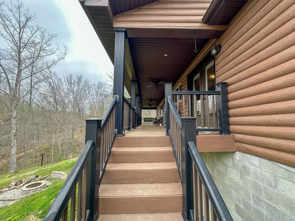 560 Davis Drive Olive Hill KY 41164
