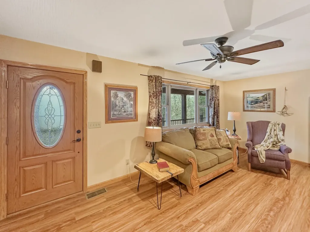 560 Davis Drive Olive Hill KY 41164