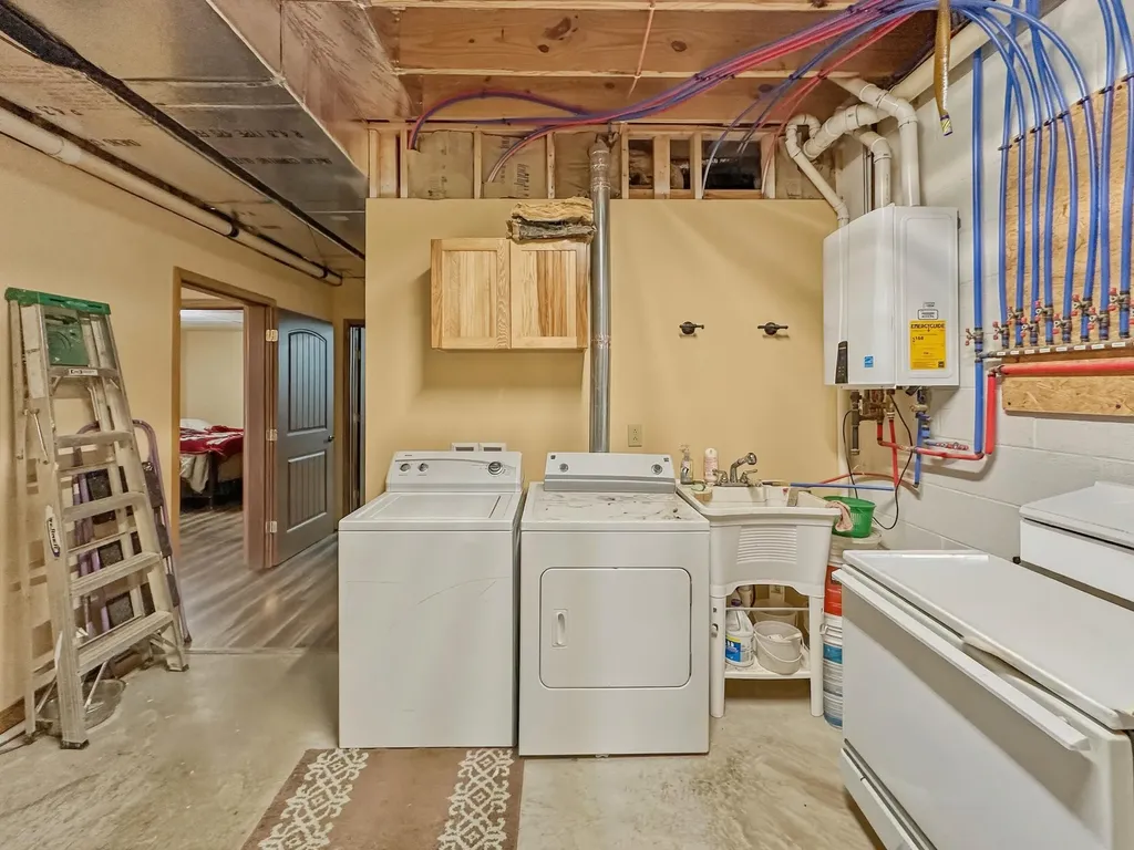 560 Davis Drive Olive Hill KY 41164