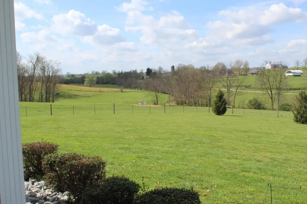 990 Dry Fork Road Danville KY 40422