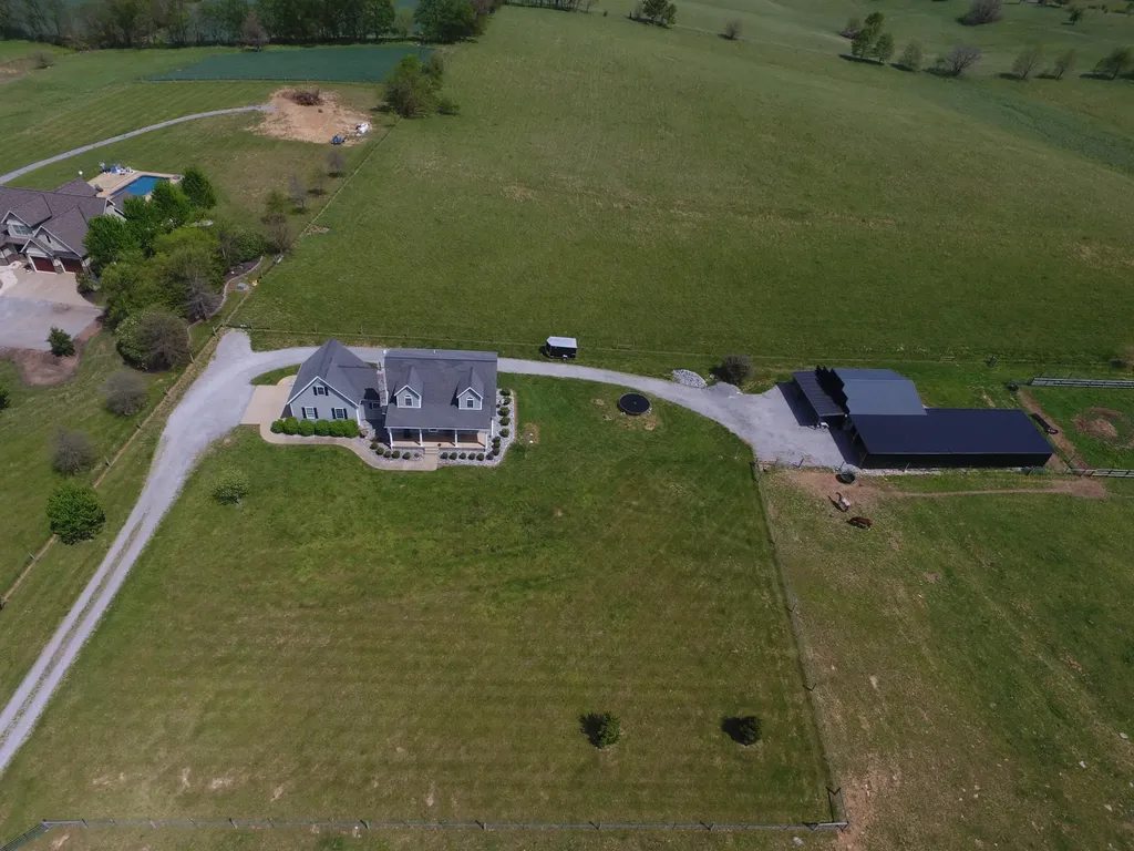 990 Dry Fork Road Danville KY 40422
