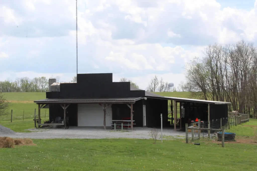 990 Dry Fork Road Danville KY 40422
