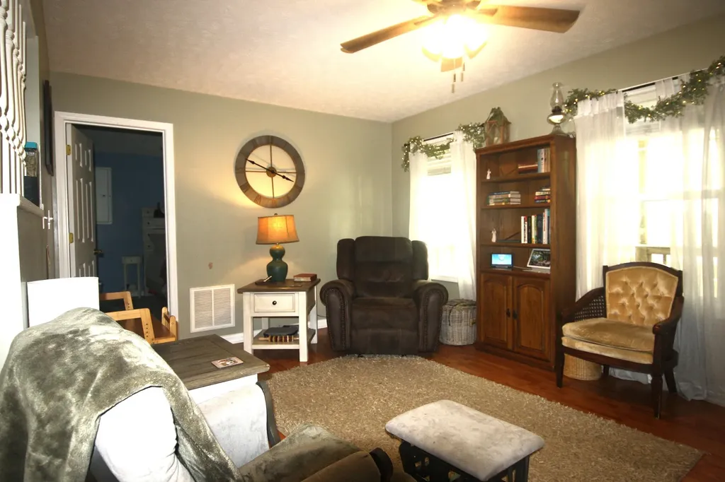 1742 Jackson County High School Road Mckee KY 40447