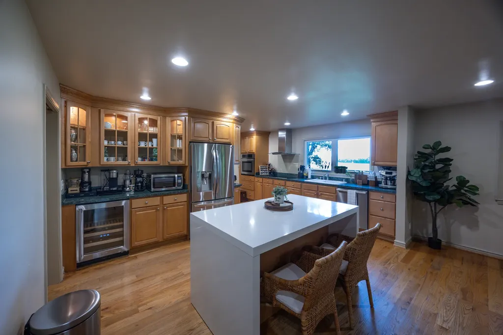 4462 Mount Horeb Pike Lexington KY 40511