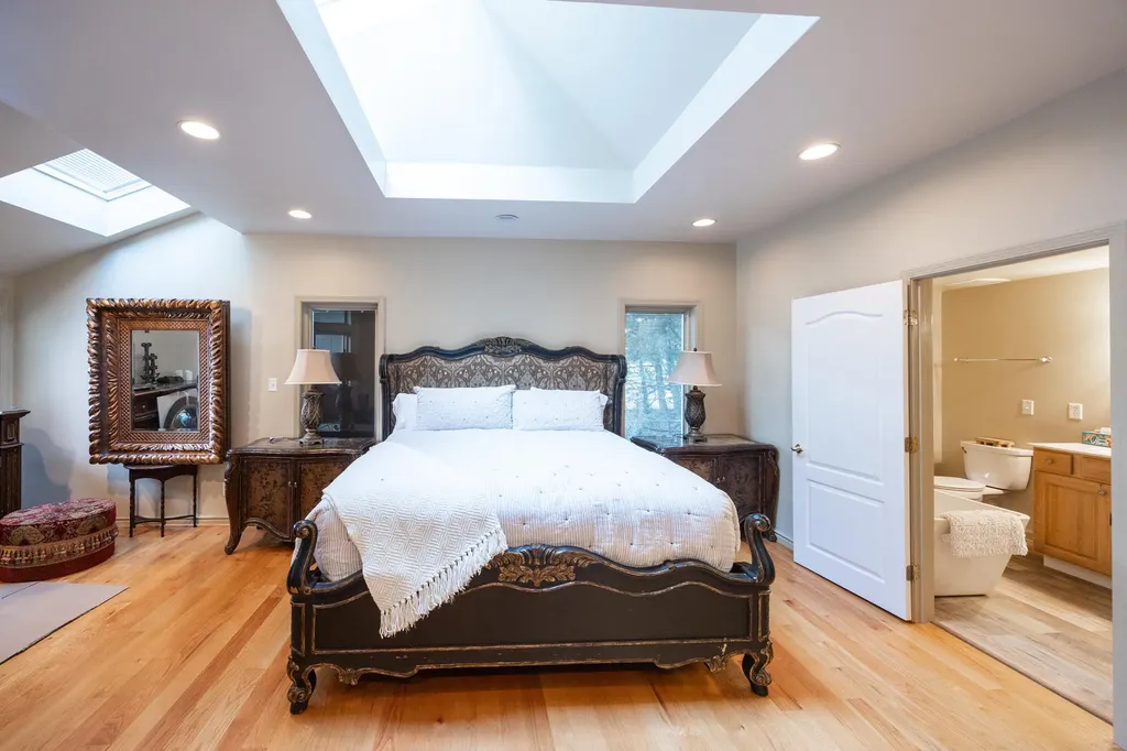 4462 Mount Horeb Pike Lexington KY 40511