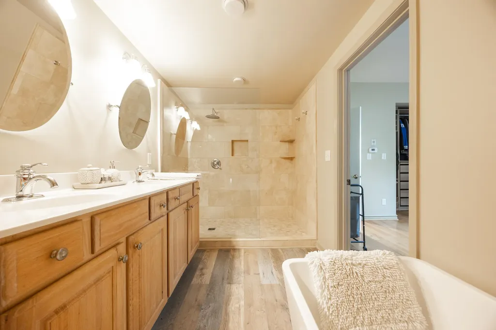 4462 Mount Horeb Pike Lexington KY 40511