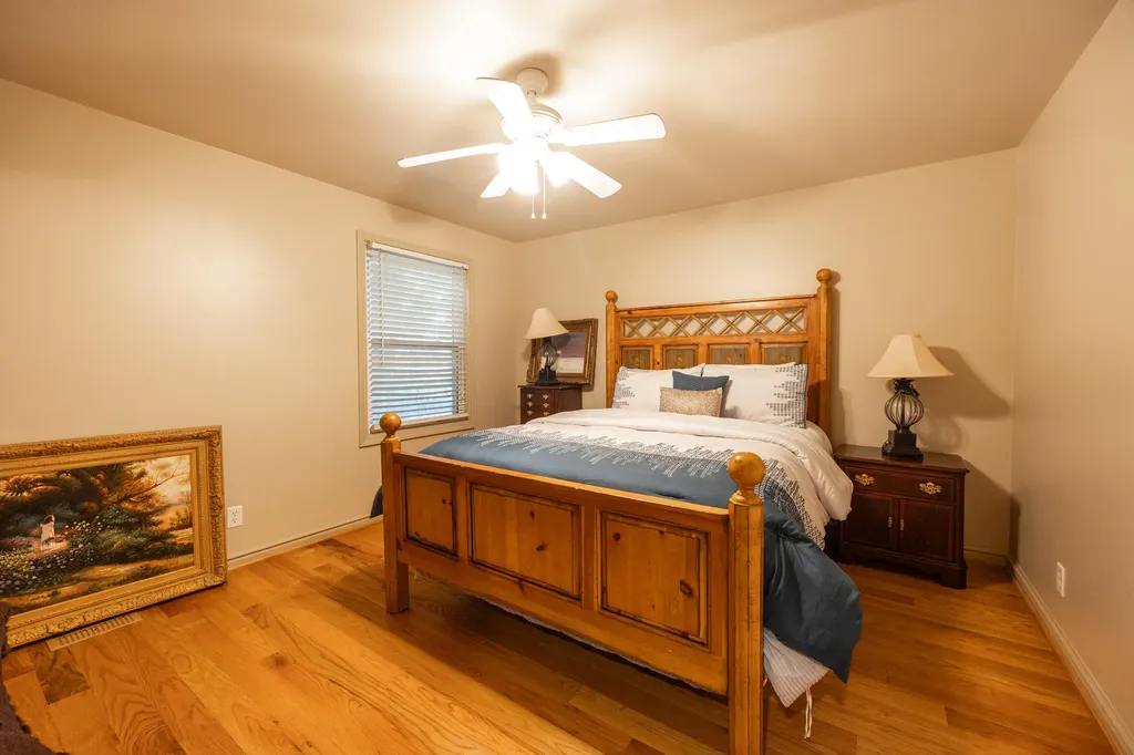4462 Mount Horeb Pike Lexington KY 40511