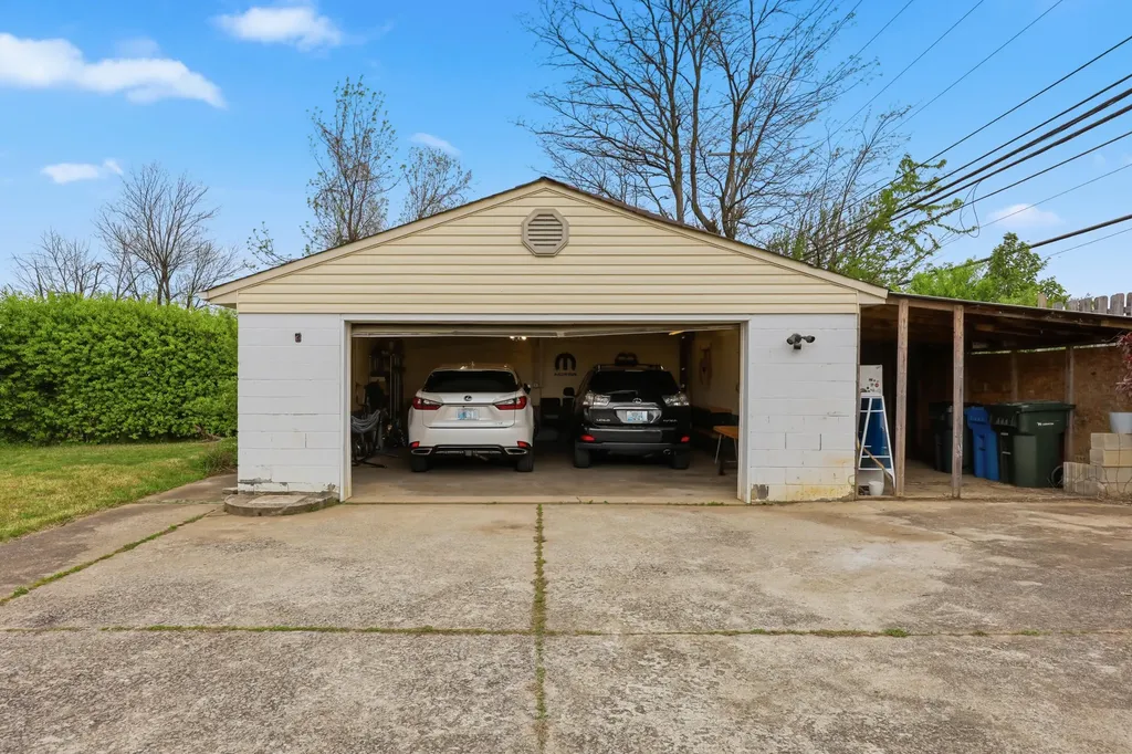 401 Peachtree Road Lexington KY 40509