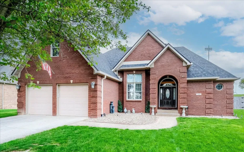306 Savanna Drive Richmond KY 40475