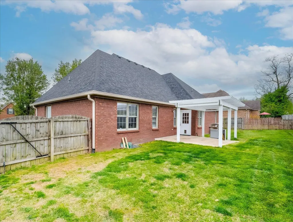 306 Savanna Drive Richmond KY 40475