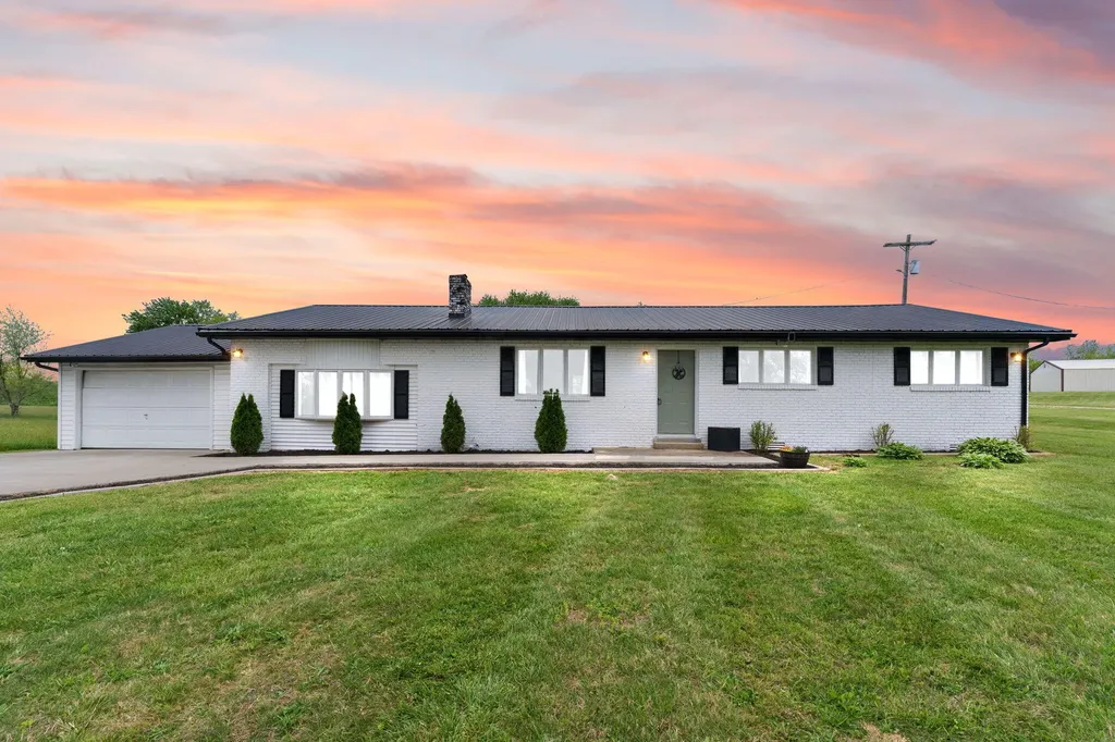 1726 Mildred Road Mckee KY 40447