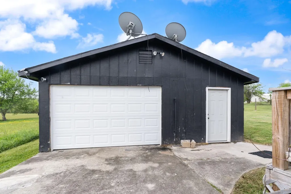 1726 Mildred Road Mckee KY 40447