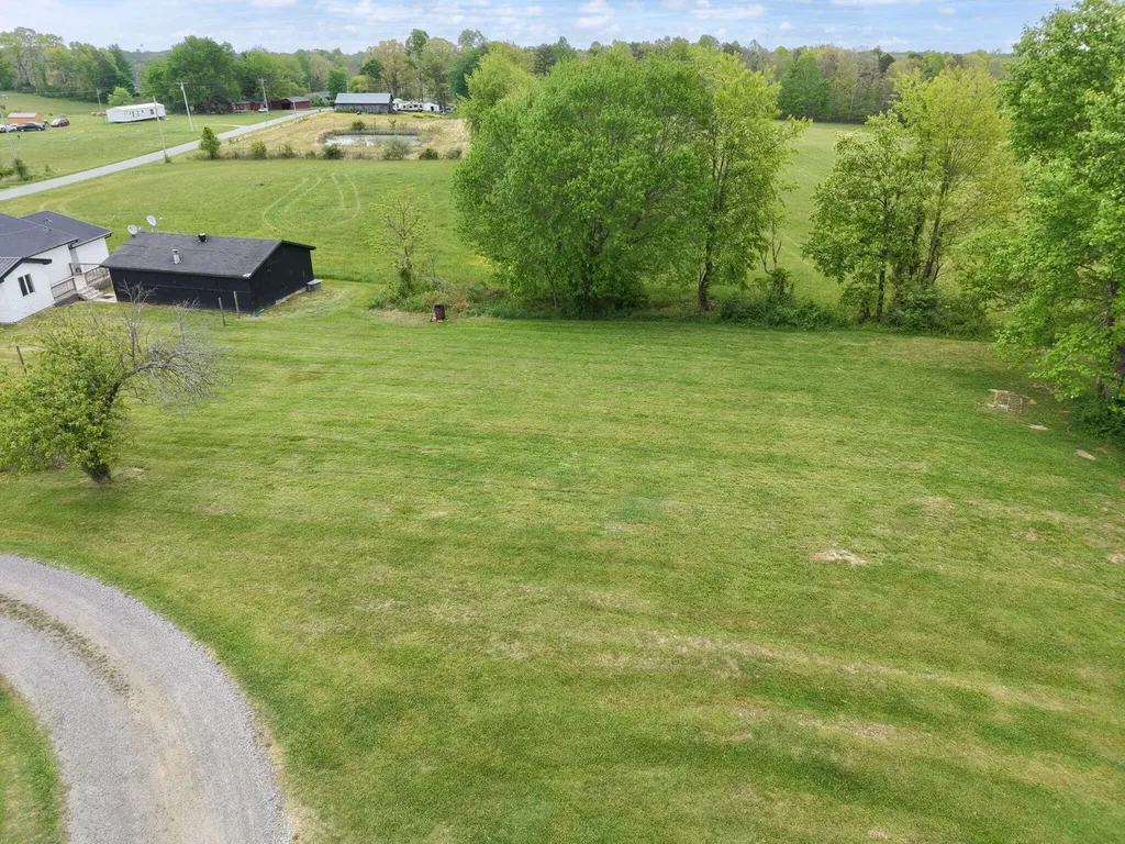 1726 Mildred Road Mckee KY 40447