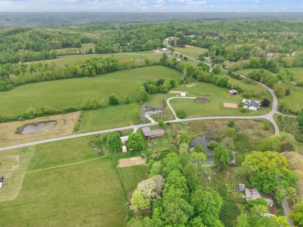1726 Mildred Road Mckee KY 40447