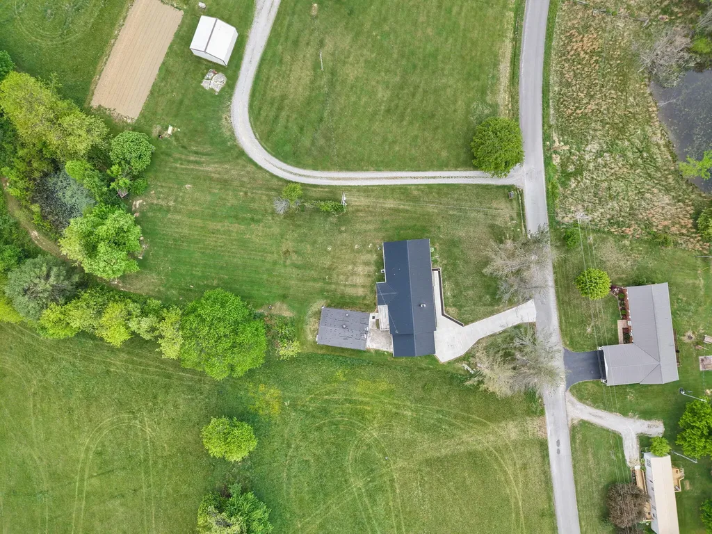 1726 Mildred Road Mckee KY 40447