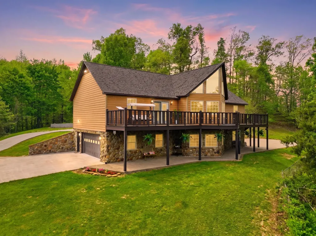 60 Crooked Hill Road London KY 40741