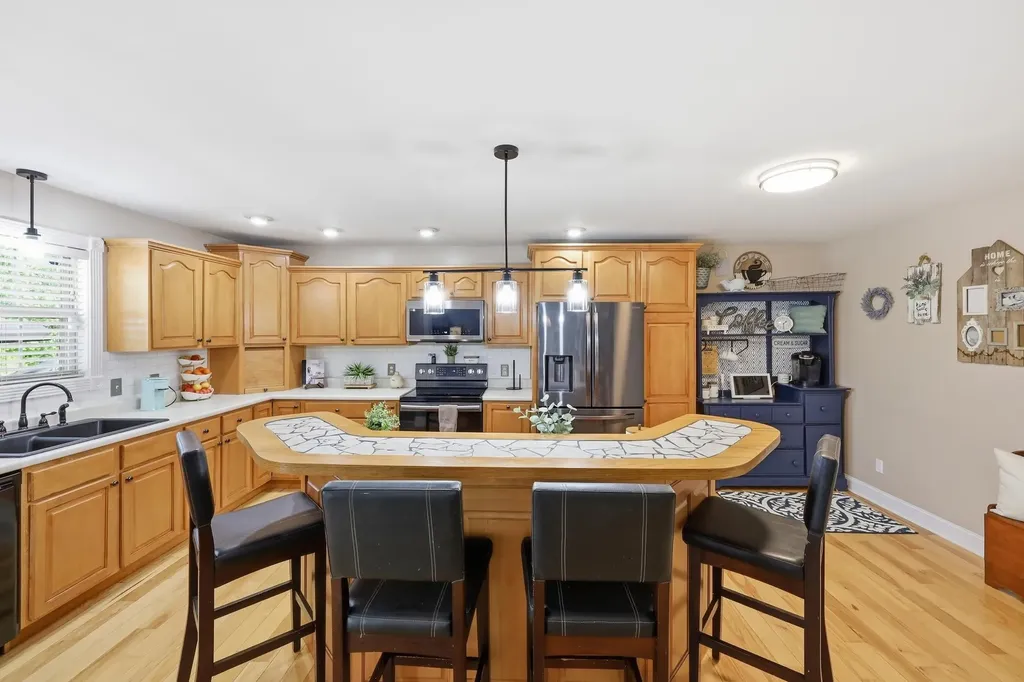 60 Crooked Hill Road London KY 40741