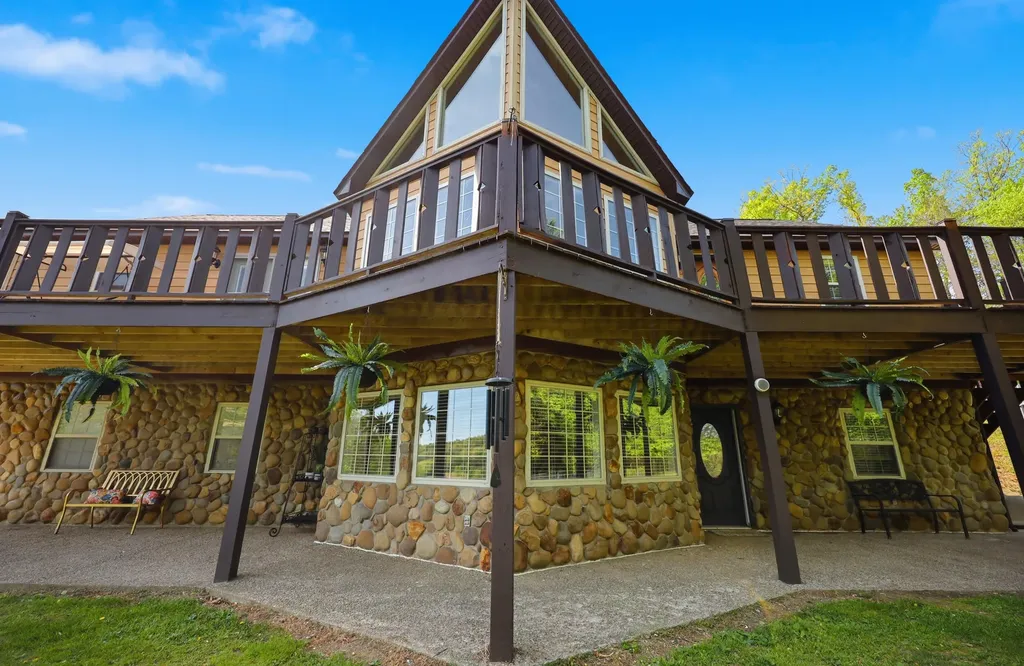 60 Crooked Hill Road London KY 40741