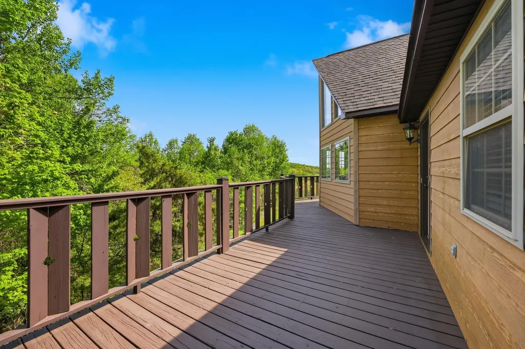 60 Crooked Hill Road London KY 40741
