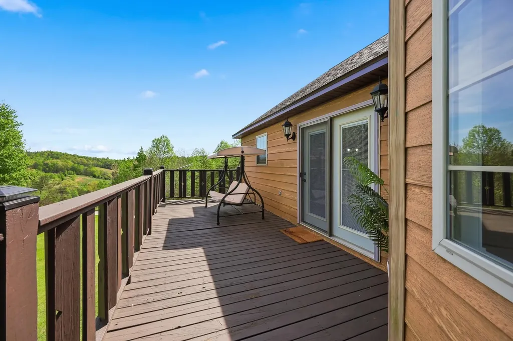 60 Crooked Hill Road London KY 40741