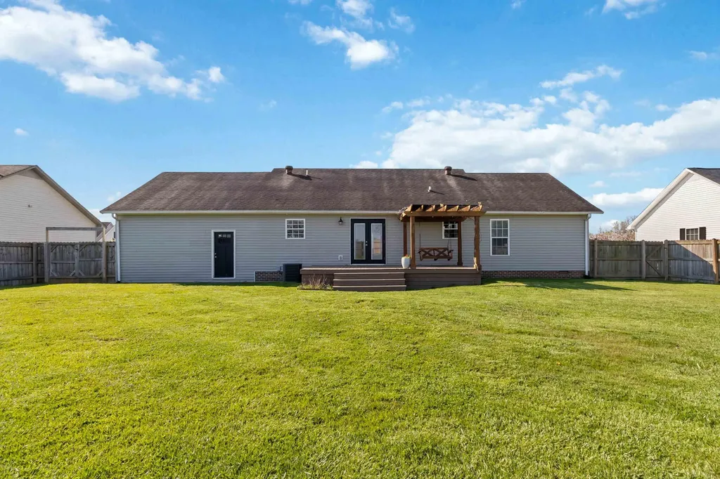 252 Brookside Drive London KY 40744