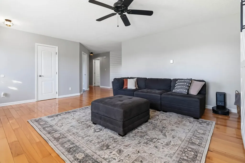 252 Brookside Drive London KY 40744