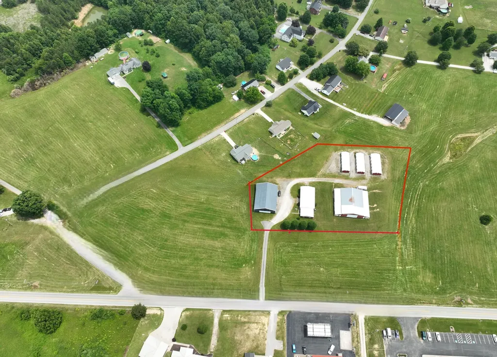5689 Kentucky 290 Child Mckee KY 40447