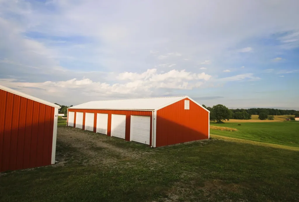 5689 Kentucky 290 Child Mckee KY 40447