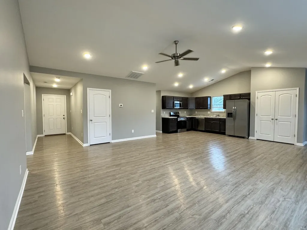 401 Skaggs Boulevard Nicholasville KY 40356