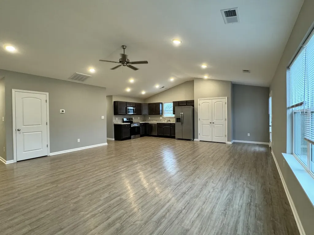 401 Skaggs Boulevard Nicholasville KY 40356