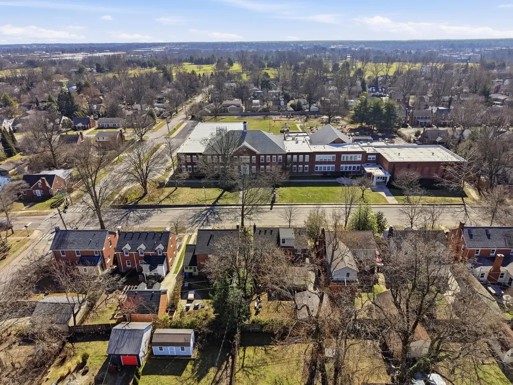 365 Henry Clay Boulevard Lexington KY 40502
