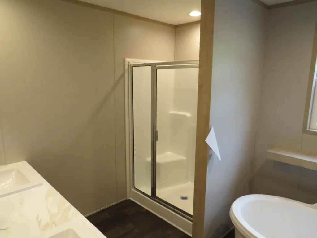 3590 Key 233 Gray KY 40734