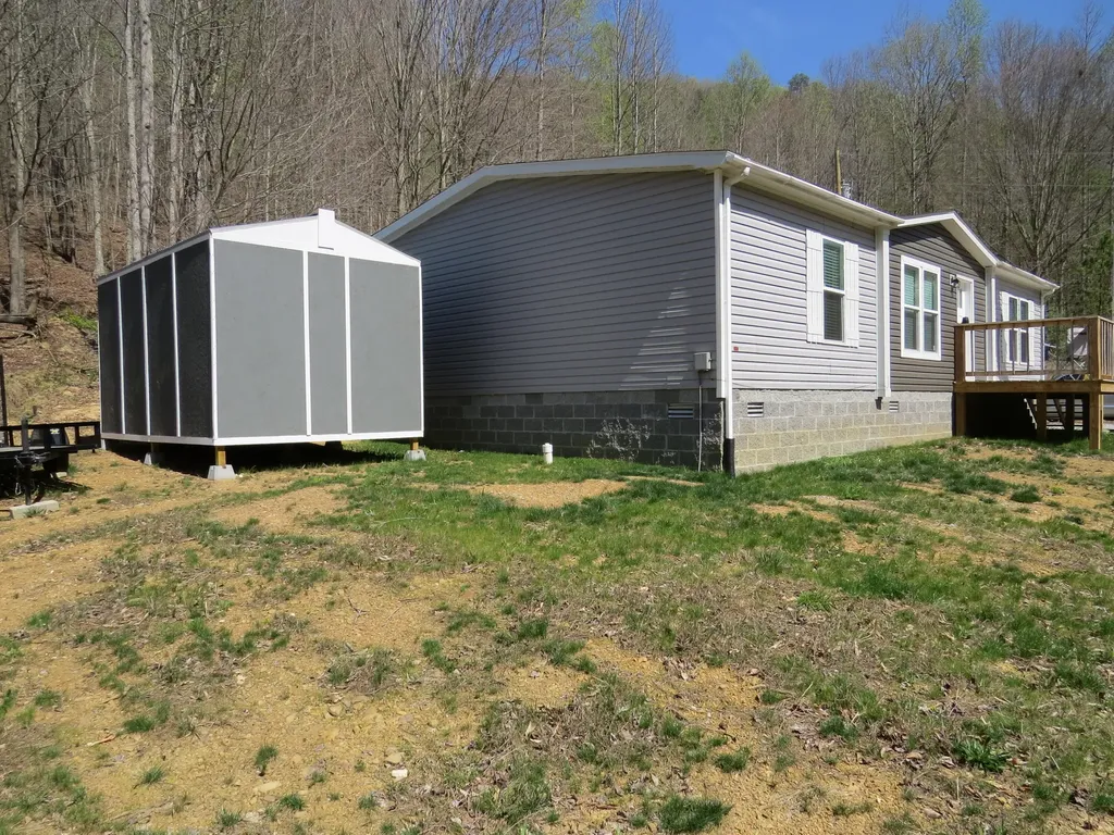 3590 Key 233 Gray KY 40734