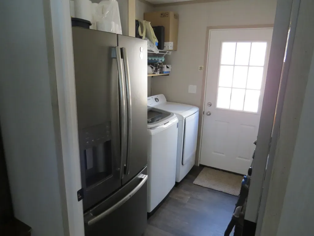 3590 Key 233 Gray KY 40734