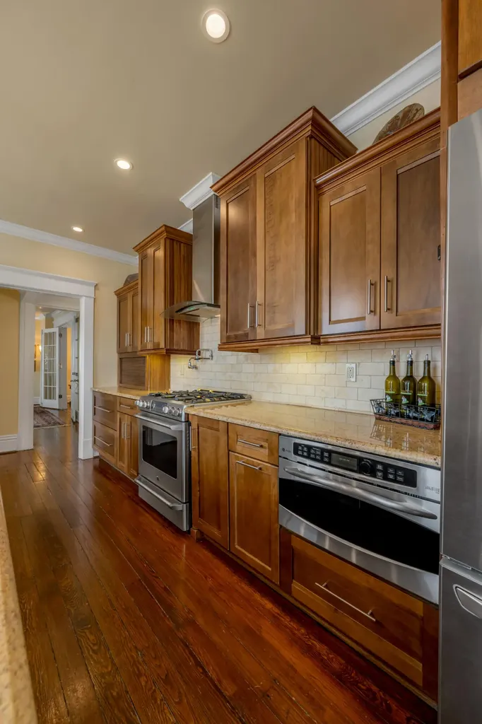 116 Forest Avenue Lexington KY 40508