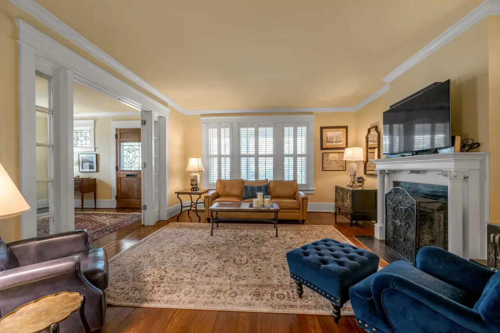 116 Forest Avenue Lexington KY 40508