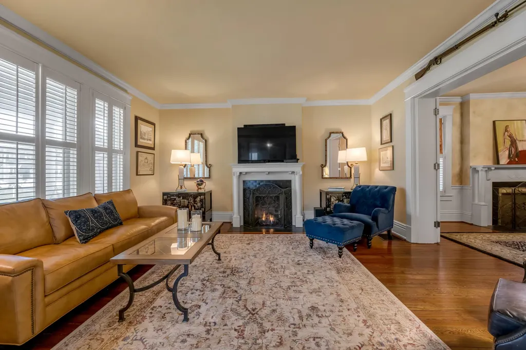 116 Forest Avenue Lexington KY 40508
