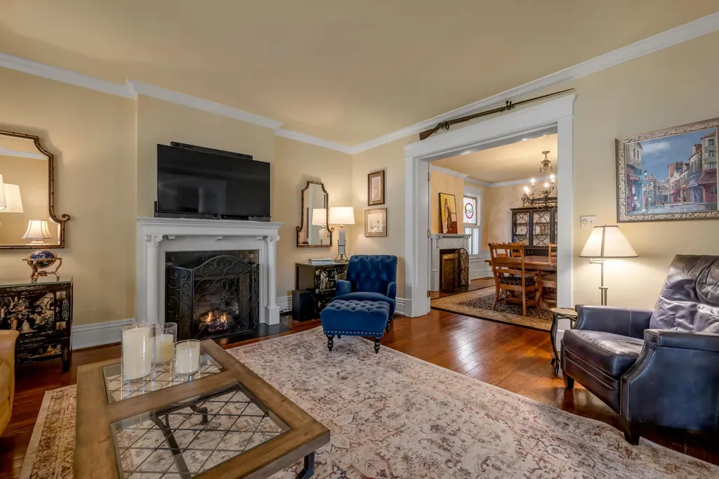 116 Forest Avenue Lexington KY 40508