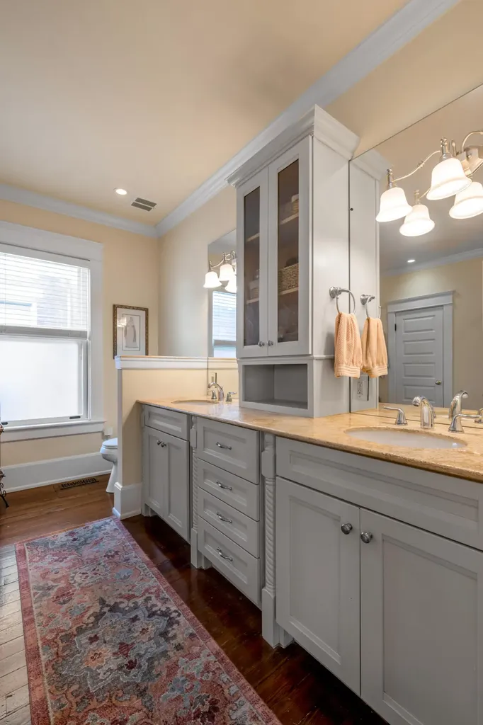 116 Forest Avenue Lexington KY 40508