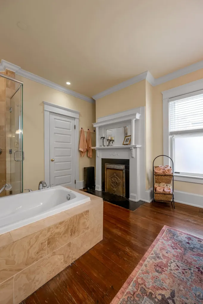 116 Forest Avenue Lexington KY 40508
