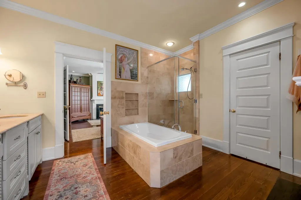 116 Forest Avenue Lexington KY 40508